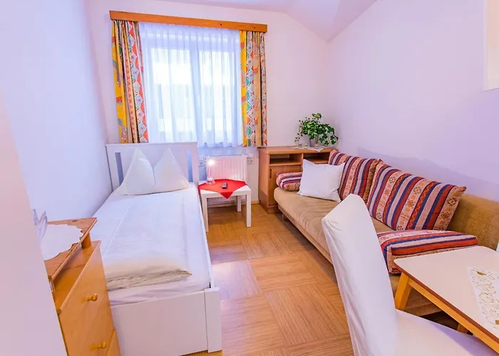 Landhaus Tritscher Guest house Schladming