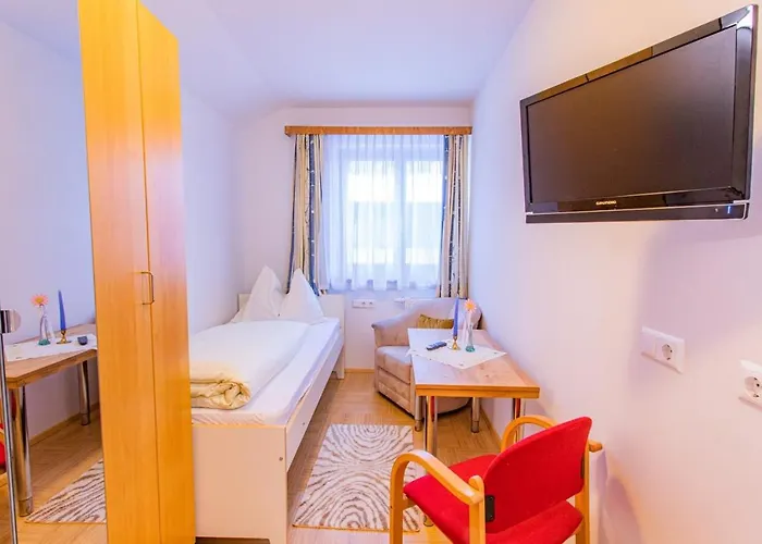 בית הארחה Tritscher