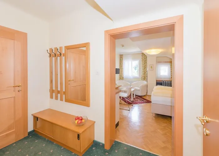 Guest house Landhaus Tritscher Schladming